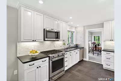 28 Orchard Street, Stonington, CT 06378 - Photo 14
