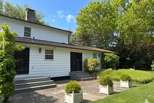 28 Orchard St, Stonington, CT 06378 - Photo 6