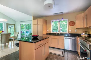 19 Hilldale Rd, New Fairfield, CT 06812 - Photo 18