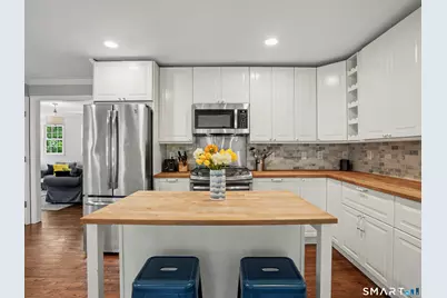 128 Knapp Street, Stamford, CT 06907 - Photo 12