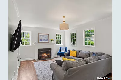128 Knapp Street, Stamford, CT 06907 - Photo 4