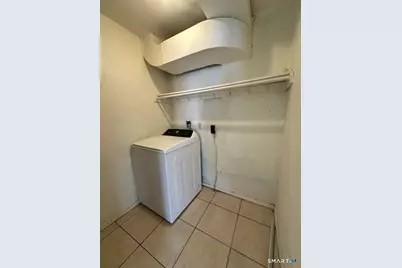 184 Pearl Harbor Street #2, Bridgeport, CT 06610 - Photo 10