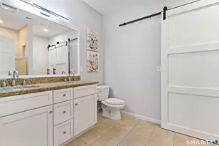 60 Maple St, Branford, CT 06405 - Photo 20
