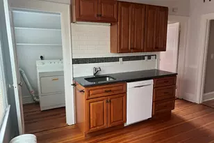 493-495 Prospect Ave, West Hartford, CT 06105 - Photo 6