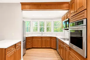 591 Derby-Milford Rd, Orange, CT 06477 - Photo 12