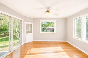 591 Derby-Milford Rd, Orange, CT 06477 - Photo 14