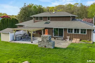 24 Colonial Dr, Waterford, CT 06385 - Photo 26