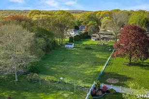 24 Colonial Dr, Waterford, CT 06385 - Photo 4