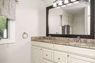 24 Colonial Dr, Waterford, CT 06385 - Photo 22