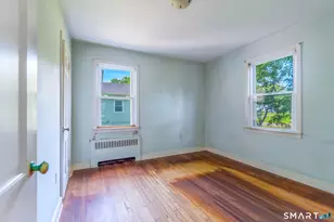 92 Evelyn St, Trumbull, CT 06611 - Photo 12