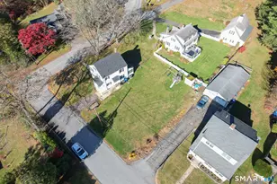232 High St, Thomaston, CT 06787 - Photo 26
