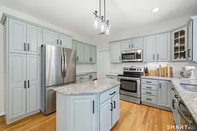 9 Brockway Road, Ellington, CT 06029 - Photo 16