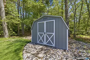 9 Brockway Rd, Ellington, CT 06029 - Photo 32