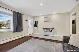 12 Church St, East Haven, CT 06512 - Photo 8