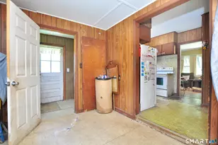 195 S Main St, East Granby, CT 06026 - Photo 14
