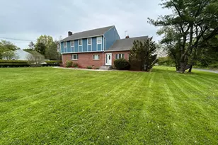 890 Daniels Farm Rd, Trumbull, CT 06611 - Photo 6