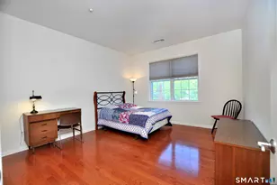 1 King Philip Dr, West Hartford, CT 06117 - Photo 20
