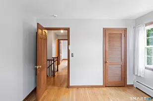 8 James St, Windsor Locks, CT 06096 - Photo 24