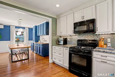 187 Southern Boulevard, Danbury, CT 06810 - Photo 10