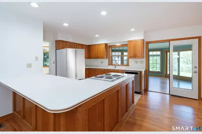 9 Howd Avenue, Branford, CT 06405 - Photo 14