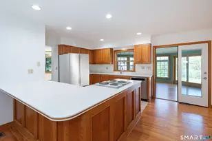 9 Howd Ave, Branford, CT 06405 - Photo 14