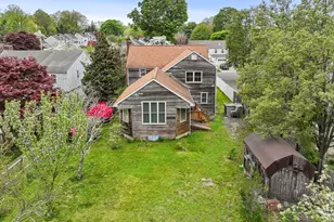79 Fairfield Pl, Fairfield, CT 06824 - Photo 2