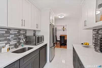 30 Glenbrook Road #2E, Stamford, CT 06902 - Photo 10