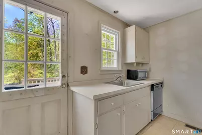89 Lighthouse Road, Woodbury, CT 06798 - Photo 14
