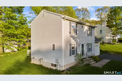 71 Northview Drive, Manchester, CT 06040 - Photo 2