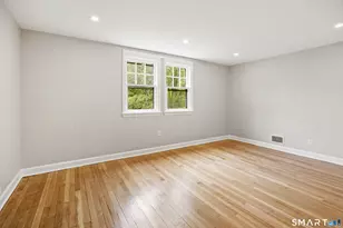 40 Circle Dr, Wallingford, CT 06492 - Photo 6
