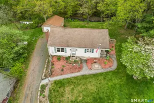 40 Circle Dr, Wallingford, CT 06492 - Photo 4