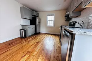 31 Brainerd Rd, Branford, CT 06405 - Photo 2