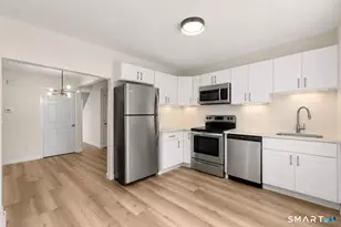 704 Maple St, Bridgeport, CT 06608 - Photo 8