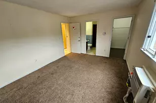 20 Thompson Rd, Manchester, CT 06040 - Photo 10