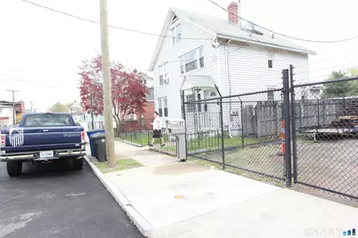 [Address not provided], New Haven, CT 06519 - Photo 2