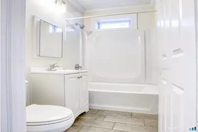 44-46 Glendale Avenue #1st FL, Hartford, CT 06106 - Photo 12