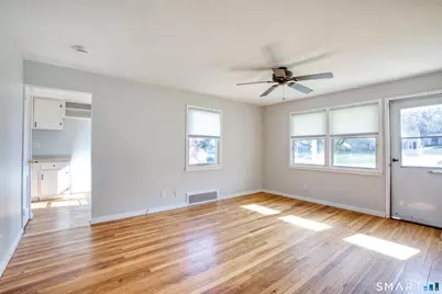 124 Mayflower Street, West Hartford, CT 06110 - Photo 18