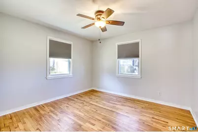 124 Mayflower Street, West Hartford, CT 06110 - Photo 16