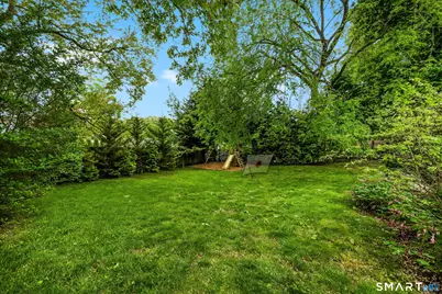 229 West Avenue, Darien, CT 06820 - Photo 38