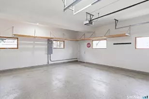 12 Center St, Stamford, CT 06906 - Photo 32