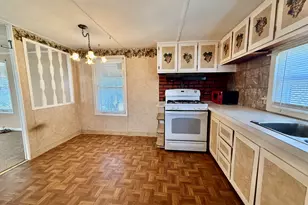9 N Rd, East Windsor, CT 06088 - Photo 10