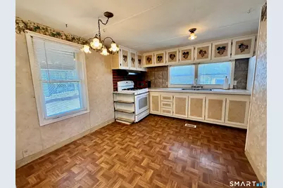 9 North Road, East Windsor, CT 06088 - Photo 6