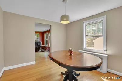 21 Kensington Street, Manchester, CT 06040 - Photo 6