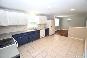 182 Great Swamp Rd, Glastonbury, CT 06033 - Photo 10