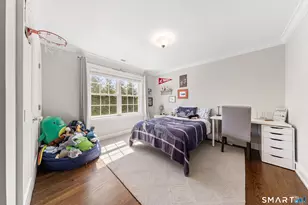 110 Smith St, Fairfield, CT 06824 - Photo 22
