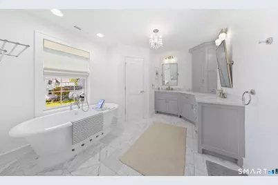 110 Smith Street, Fairfield, CT 06824 - Photo 14