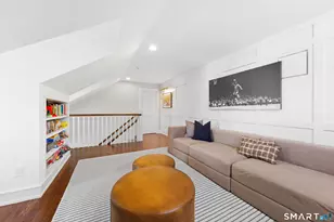 110 Smith St, Fairfield, CT 06824 - Photo 24