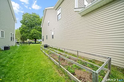 15 Third Street, Windsor Locks, CT 06096 - Photo 22