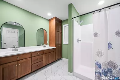 15 Third Street, Windsor Locks, CT 06096 - Photo 14
