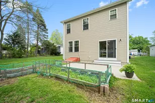 15 3rd St, Windsor Locks, CT 06096 - Photo 24